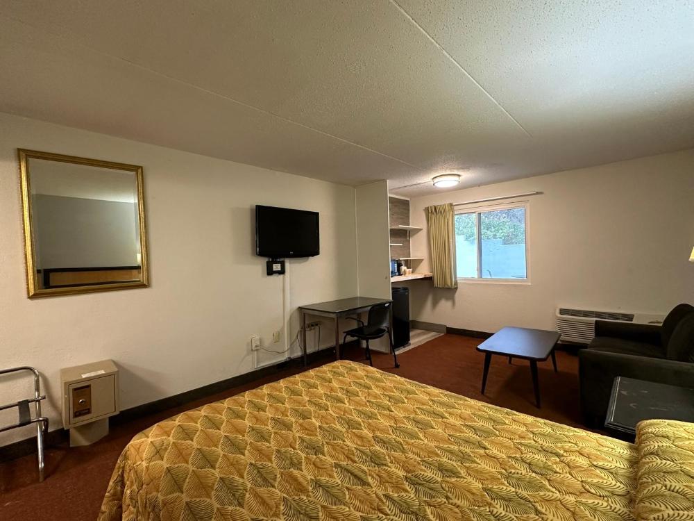 Suite interior